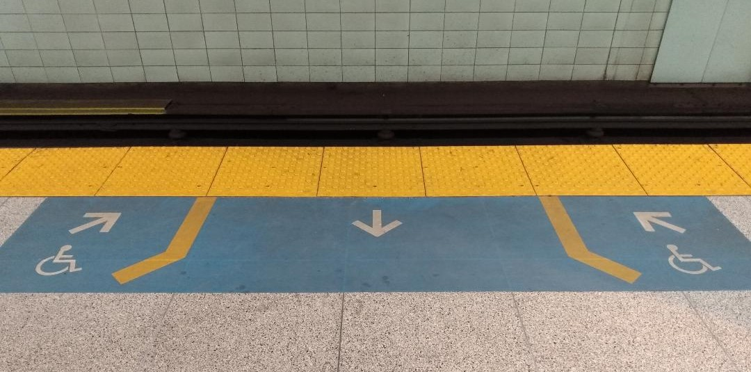 Platform sections showing where the doors of the trains are in Toronto